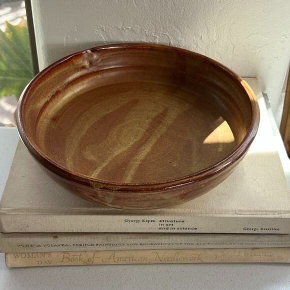 Art Studio Pottery Hand Thrown Dish Bowl Artist Stamped 9.5" - Picture 3 of 14
